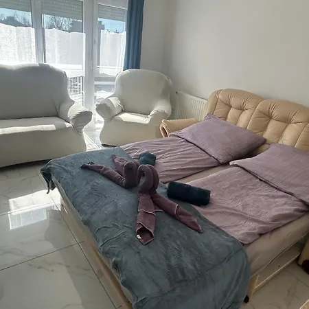 Apartament Amethyst *